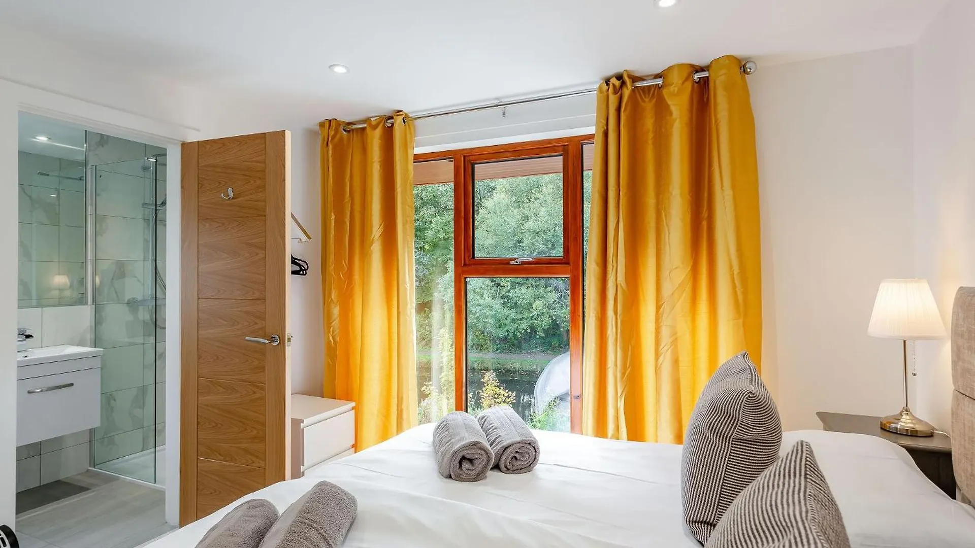 Holiday home Waterside Lodge Five -Uk38263 Southowram United Kingdom